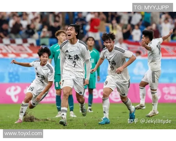 江苏本土足球球星崛起之路：从青训到职业赛场的奋斗与荣耀